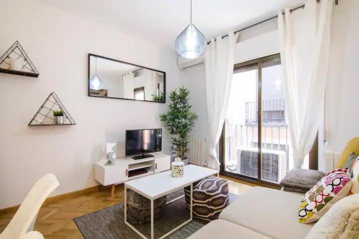 Bright & Spacious- City Center- 2Rooms-2Bathrooms Madrid Exterior foto